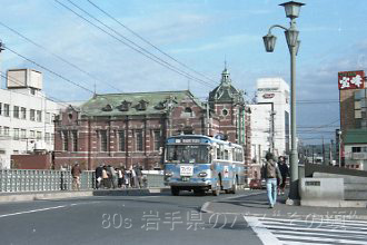 中の橋