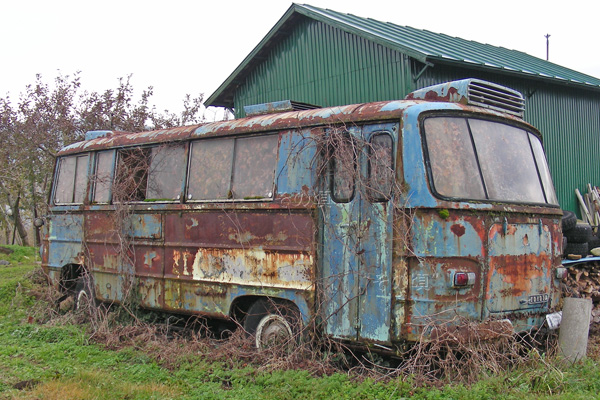 �g���y�b�g�}�C�N���o�X