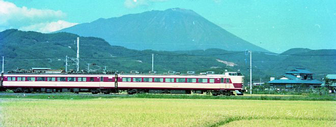 特急たざわ