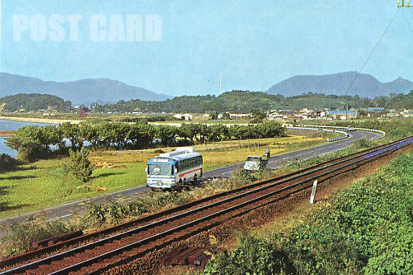 ���]���H