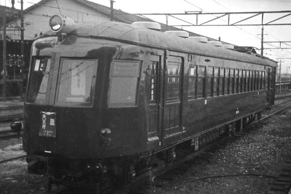 ���n52001