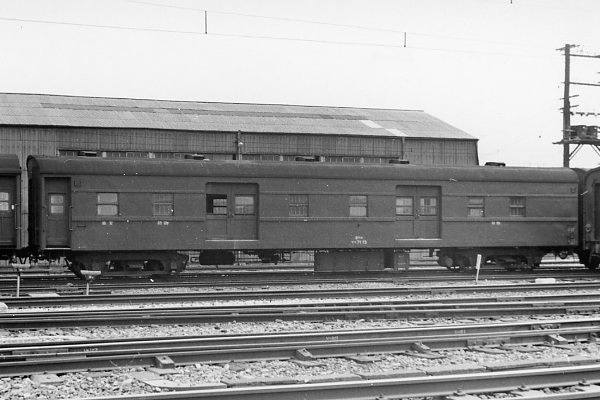 �}�j7115