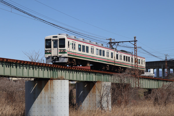 ��M�d�S