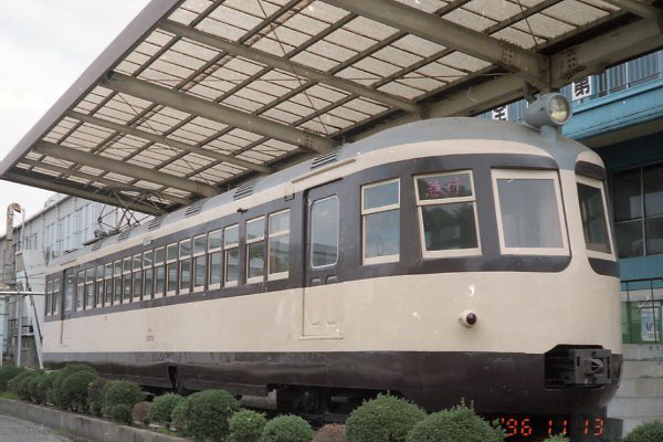 ���n52001