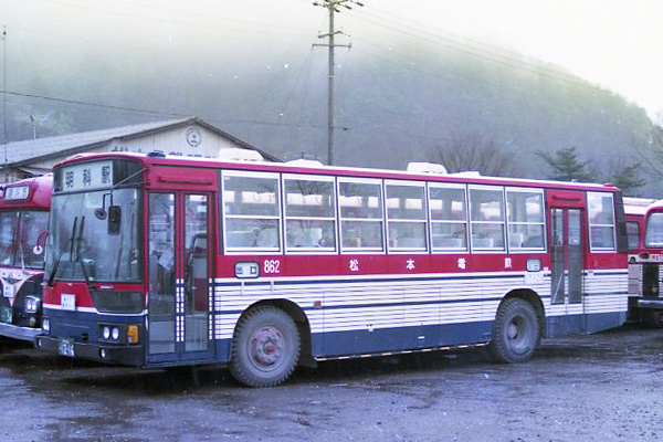 ���{�d�S