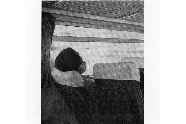 �����o�X