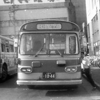 �W��������