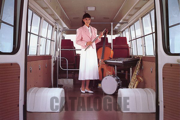 �g���^�R�[�X�^�[