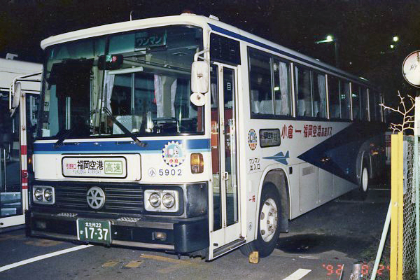 �����{�S��