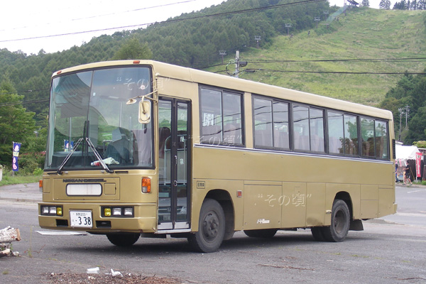 �X�y�[�X�����i�[