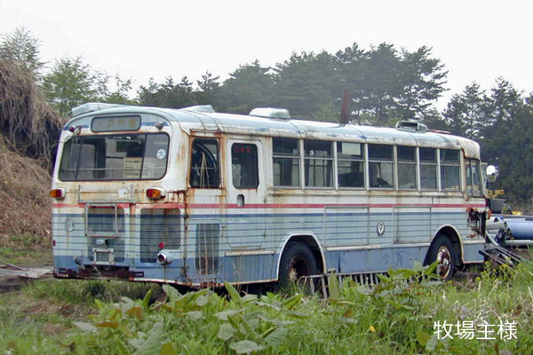 ���ˎs�c�o�X