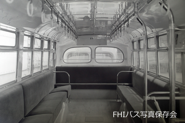 �g�����[�o�X