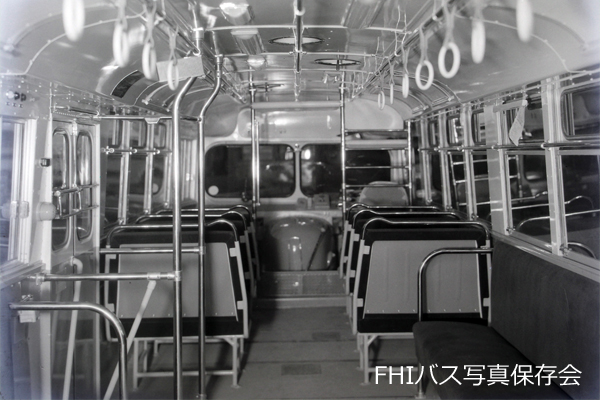 �g�����[�o�X