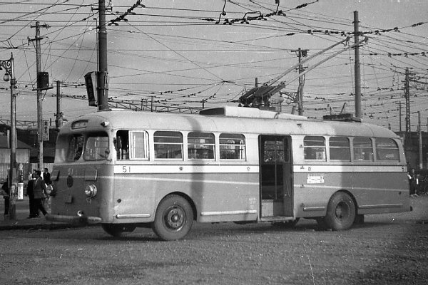 �g�����[�o�X