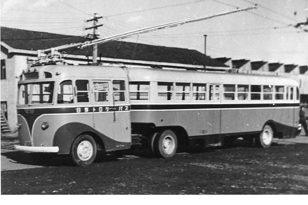 ����g�����[�o�X