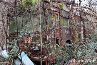 ���É��S��