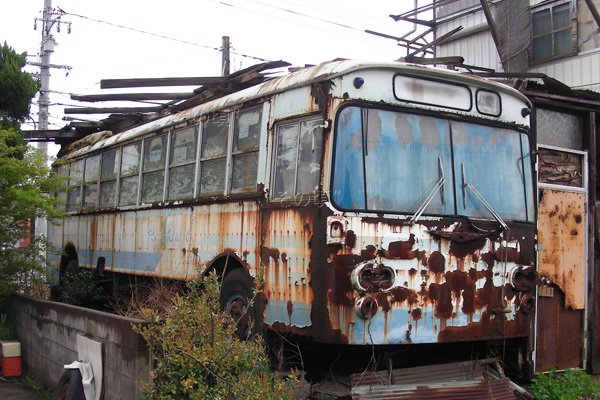 �����o�X