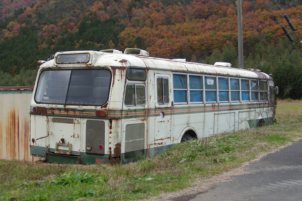 ����F�����