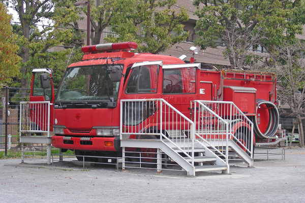 日産ディーゼルコンドル